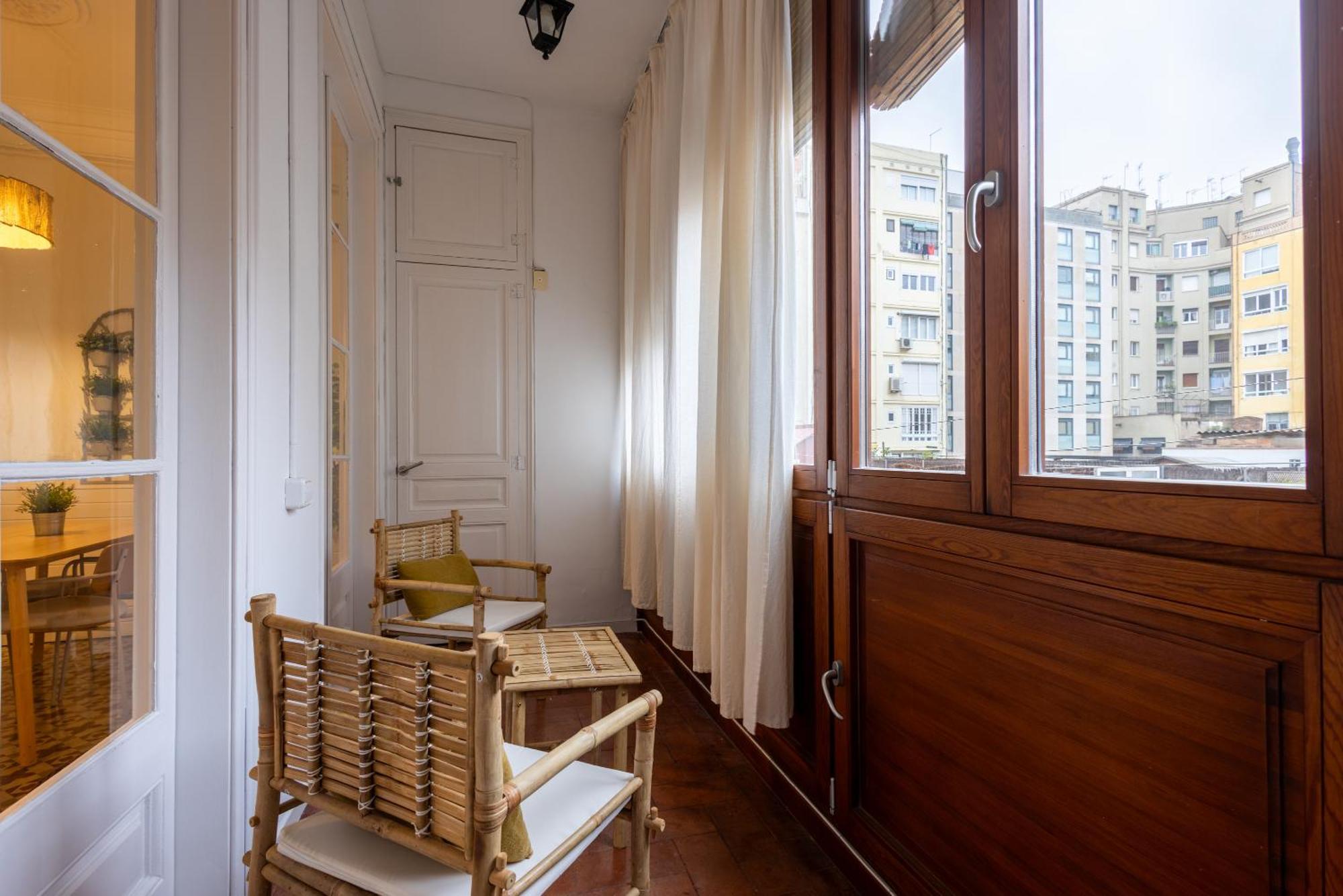 Stay U-Nique Apartments Granados Barcelona Bagian luar foto