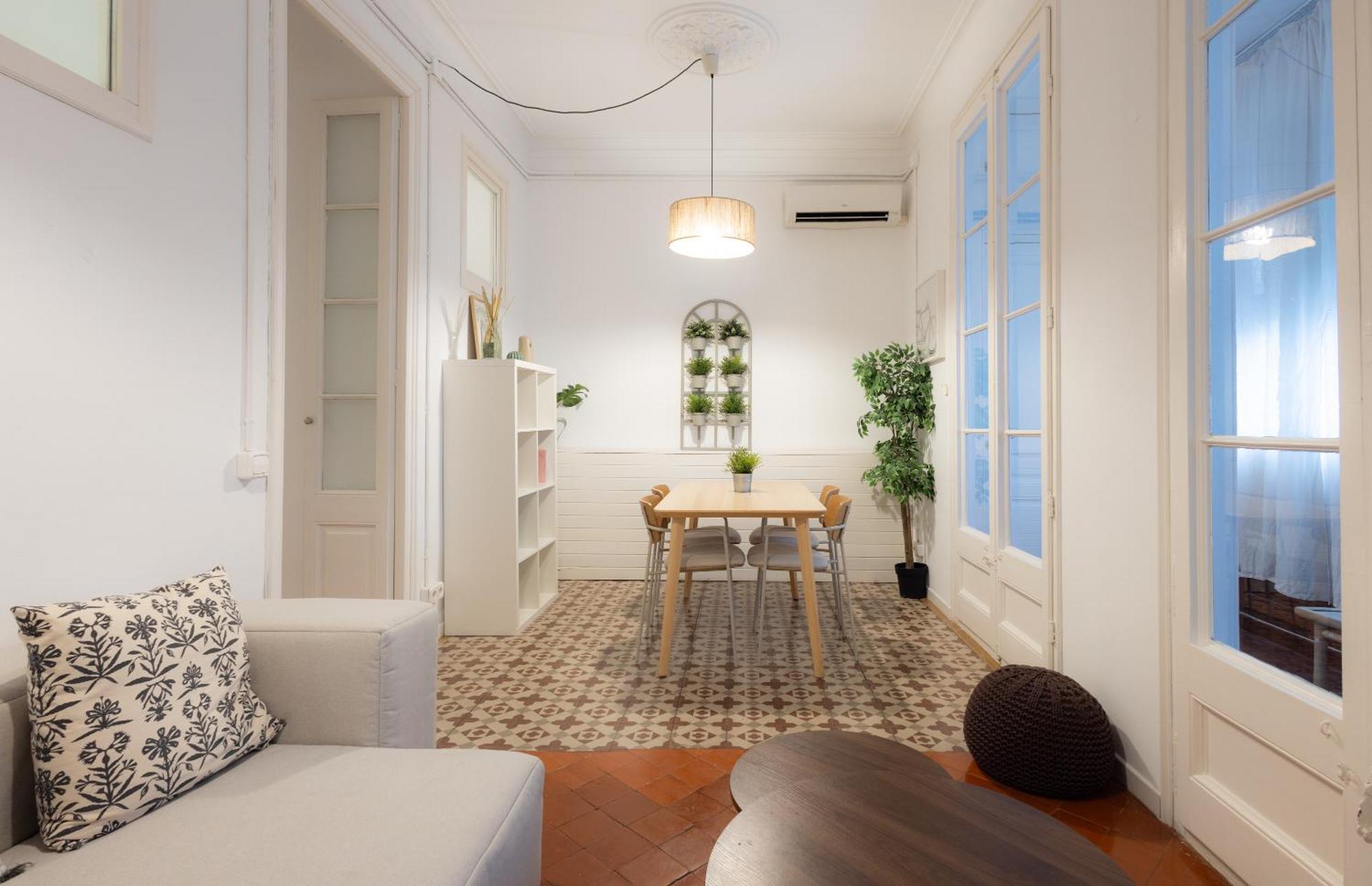 Stay U-Nique Apartments Granados Barcelona Bagian luar foto